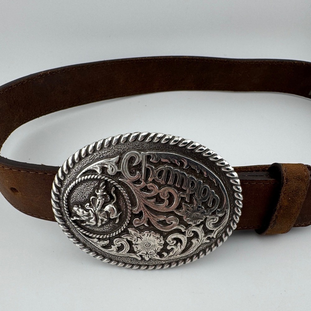 Justin Mens Brown Top Grain Cowhide Leather Belt Champion Bull Rider Buckle 24